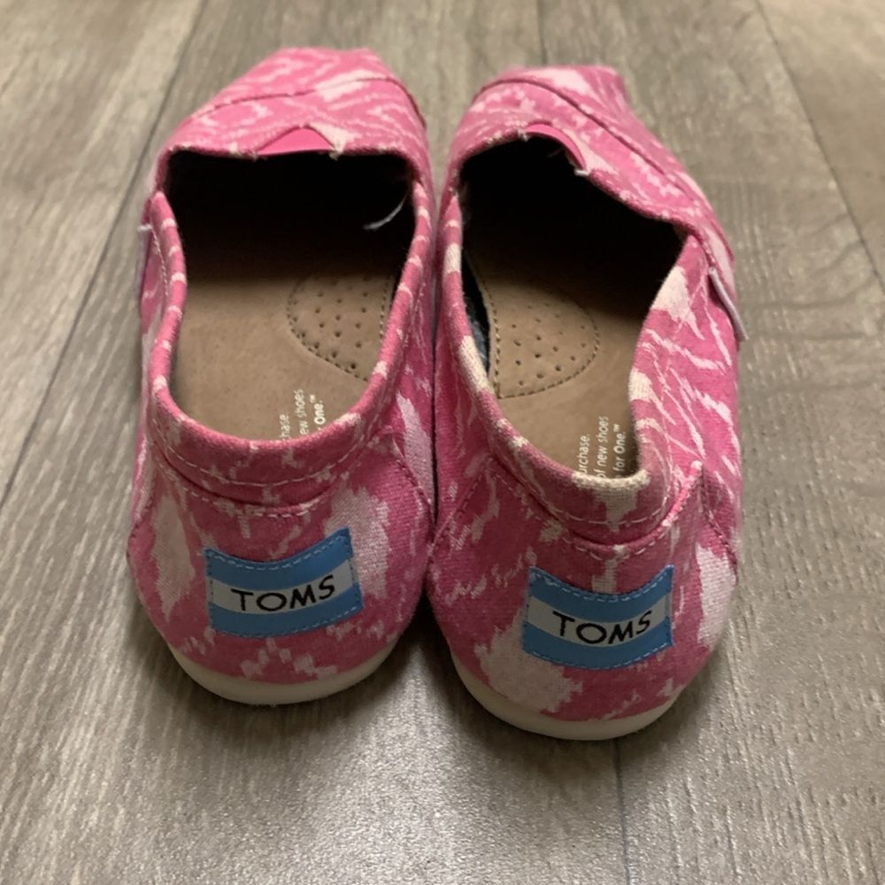 Womens‎ TOMS Geometric Pink Slip On Shoes - Picture 5 of 6